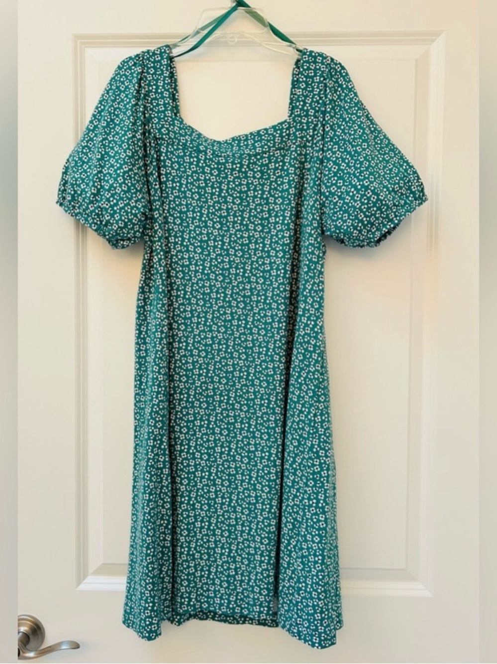 LOFT Green Patterned Midi Dress